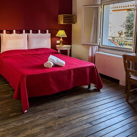 La Terrazza Guesthouse Olbia Bagian luar foto
